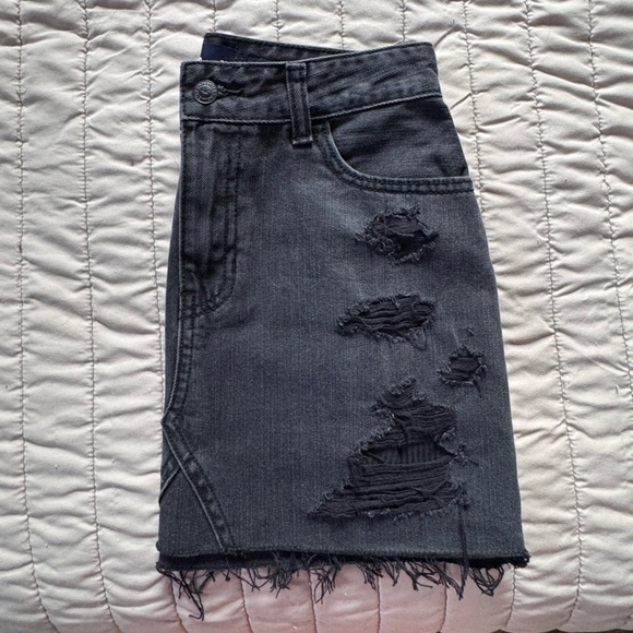 Hollister High Rise Mini Skirt Size 3 - Picture 4 of 4